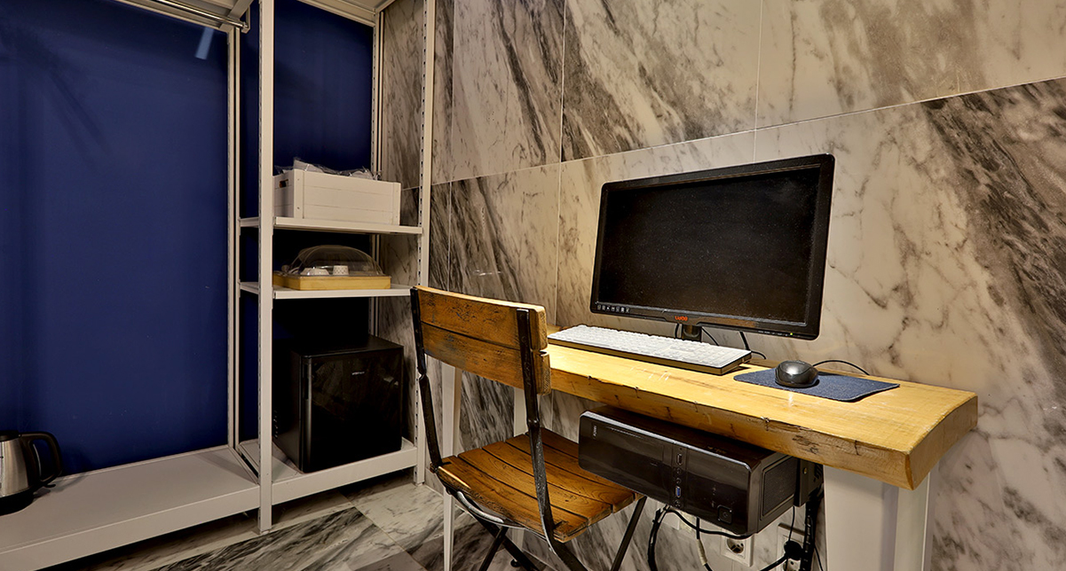 Premium Suite