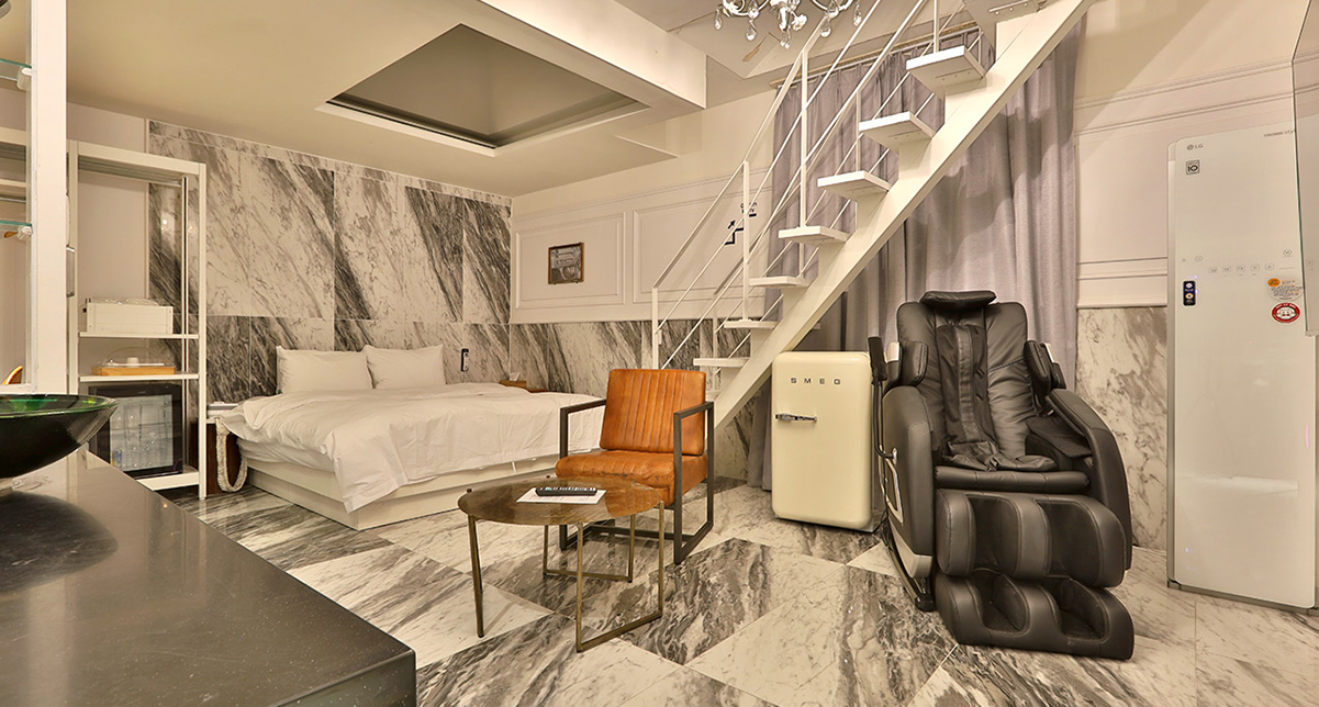 Rooftop Suite