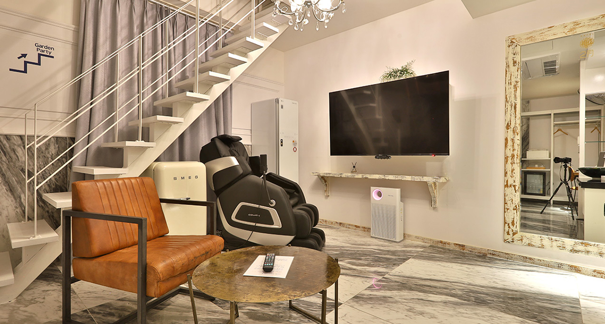 Rooftop Suite